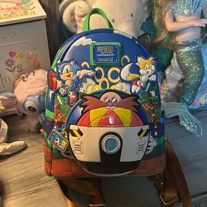 Loungefly Sonic the Hedgehog Blue and Green Backpack never used